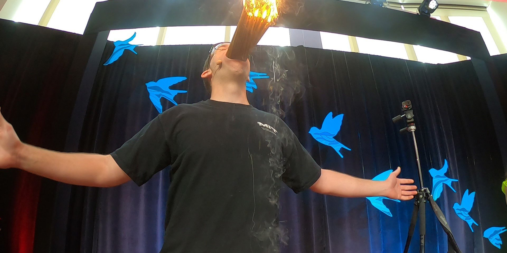 David Rush can fit 100 liters of candles in his mouth.